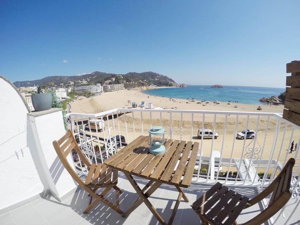 Hostal Del Mar 또사데마르 외부 사진